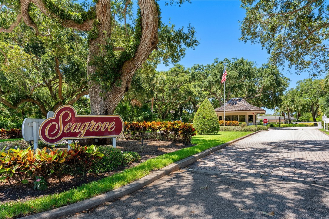 1810 Sand Dollar Way