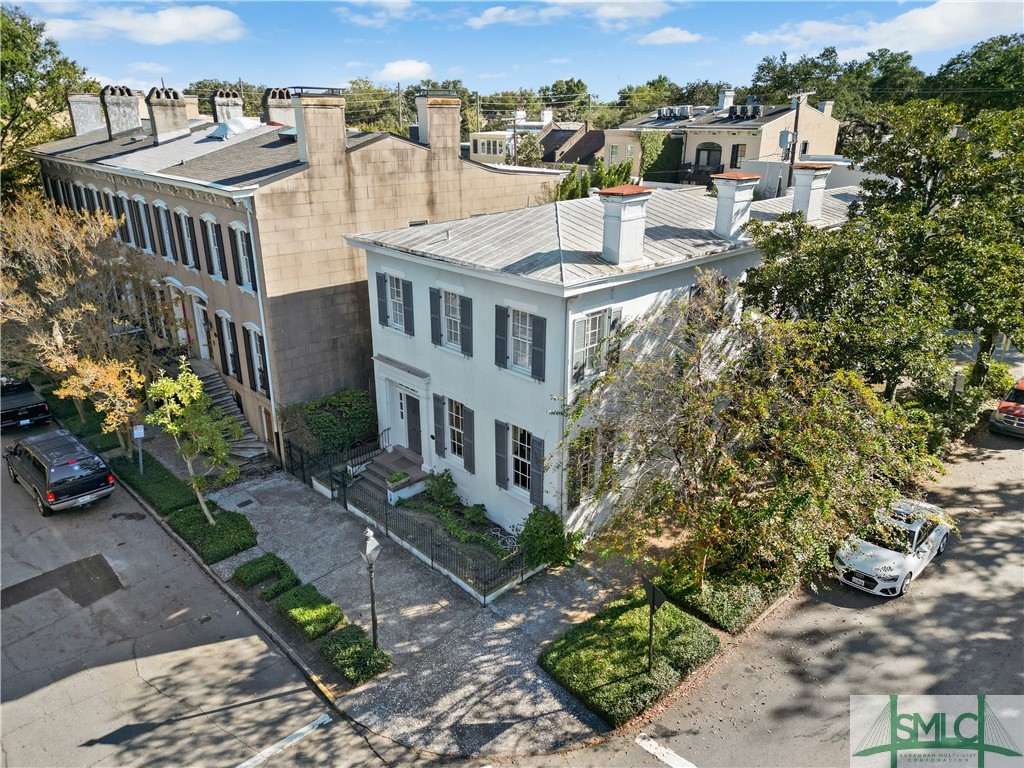 401 E Charlton Street