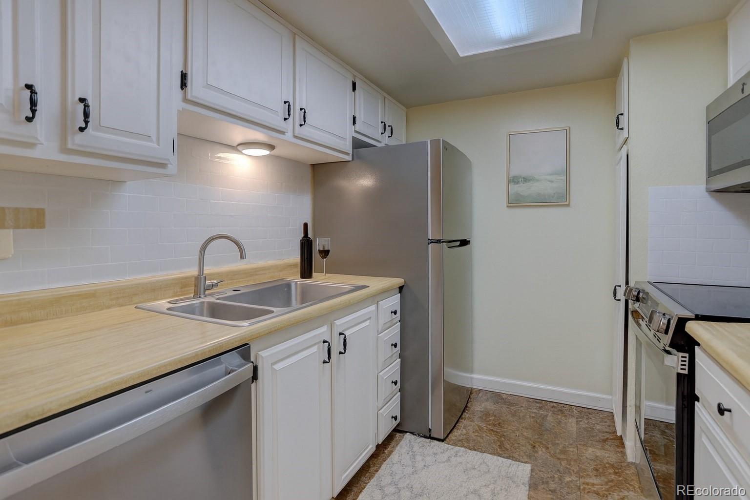 3494 S Eagle Street Unit: 202