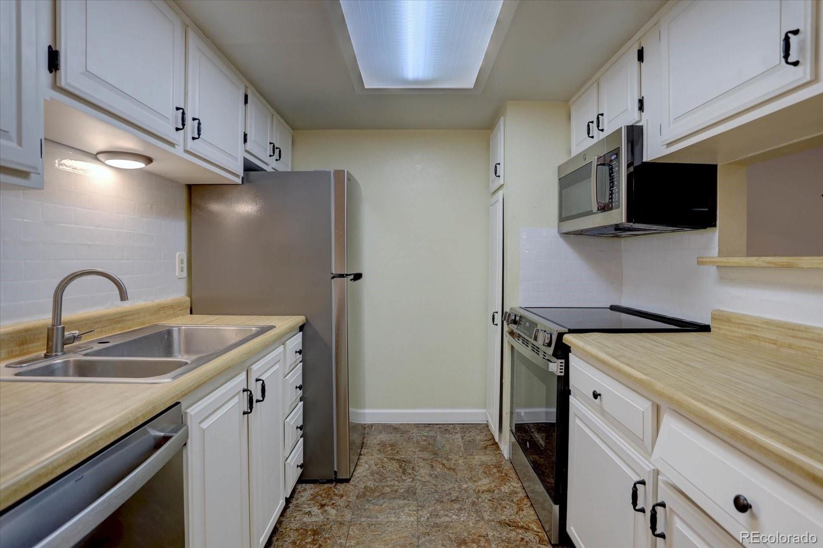 3494 S Eagle Street Unit: 202