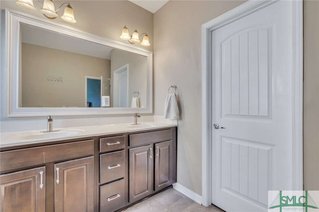 111 Greyfield Circle