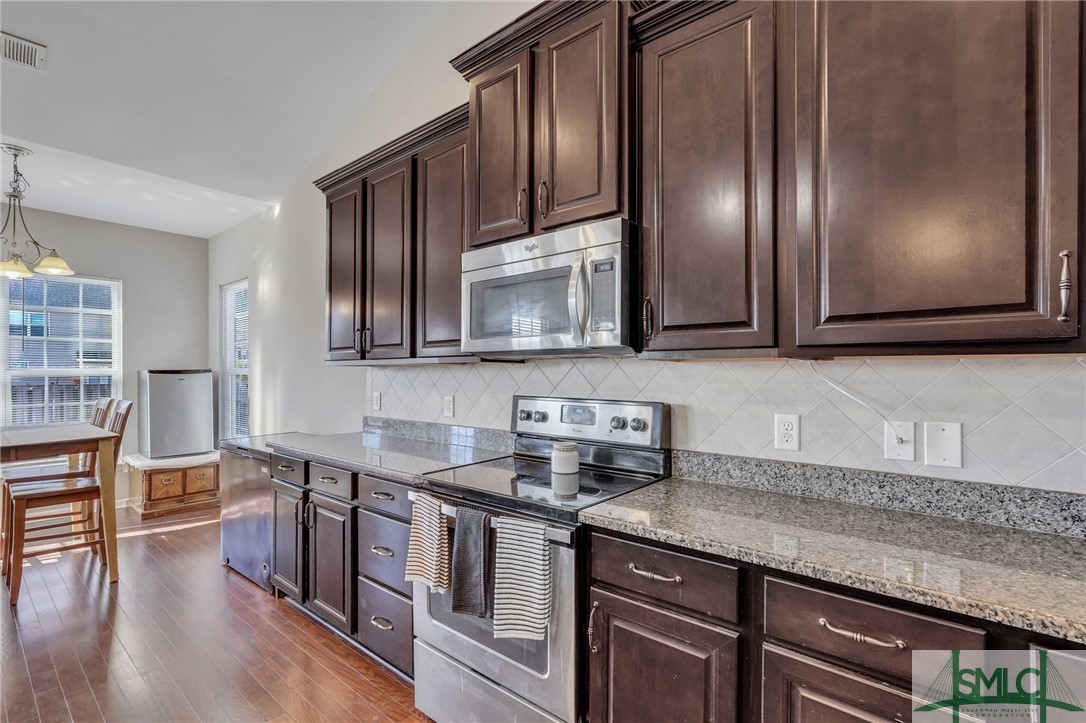 111 Greyfield Circle