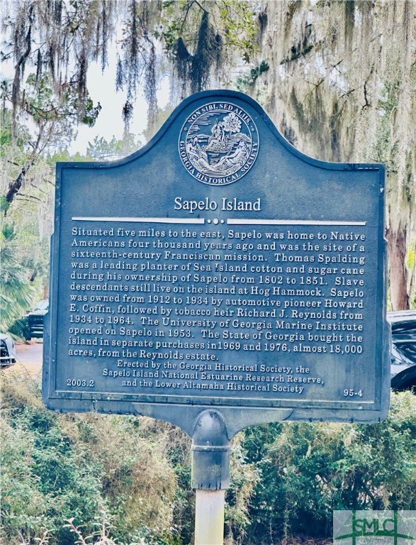 1206 Old Field Road