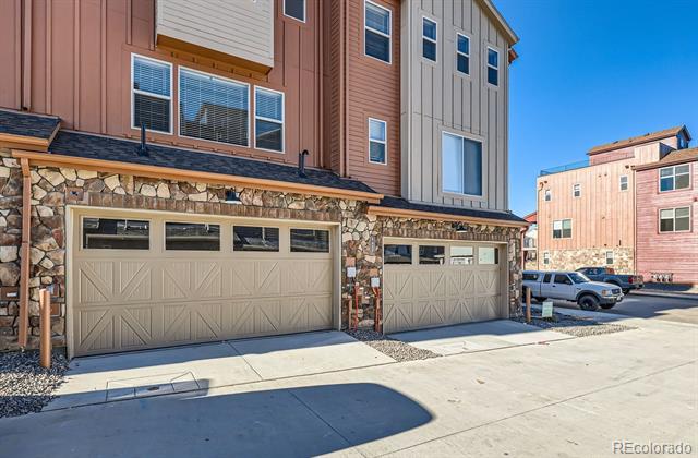9657 Browns Peak Circle