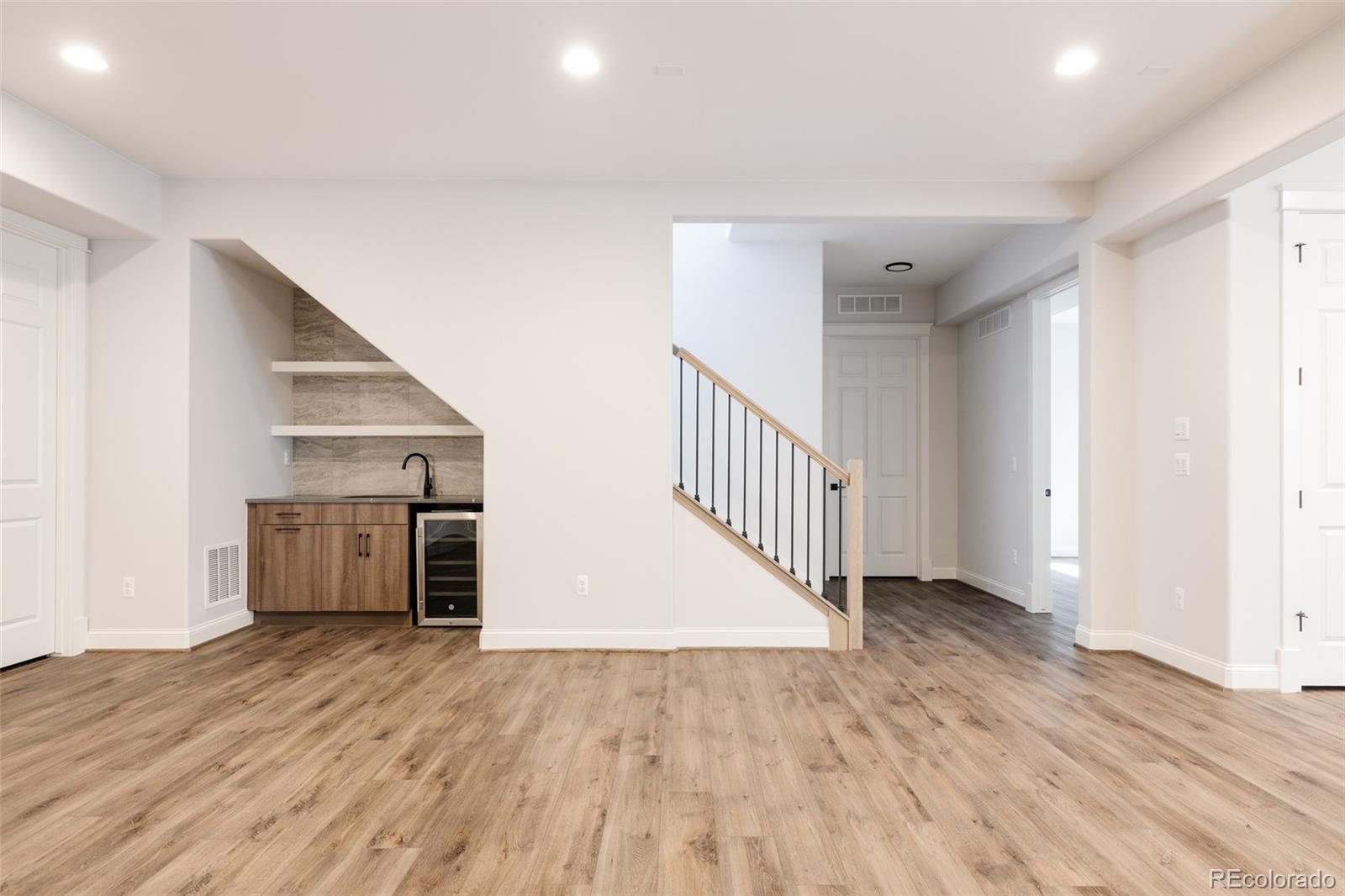 9950 E 63rd Drive