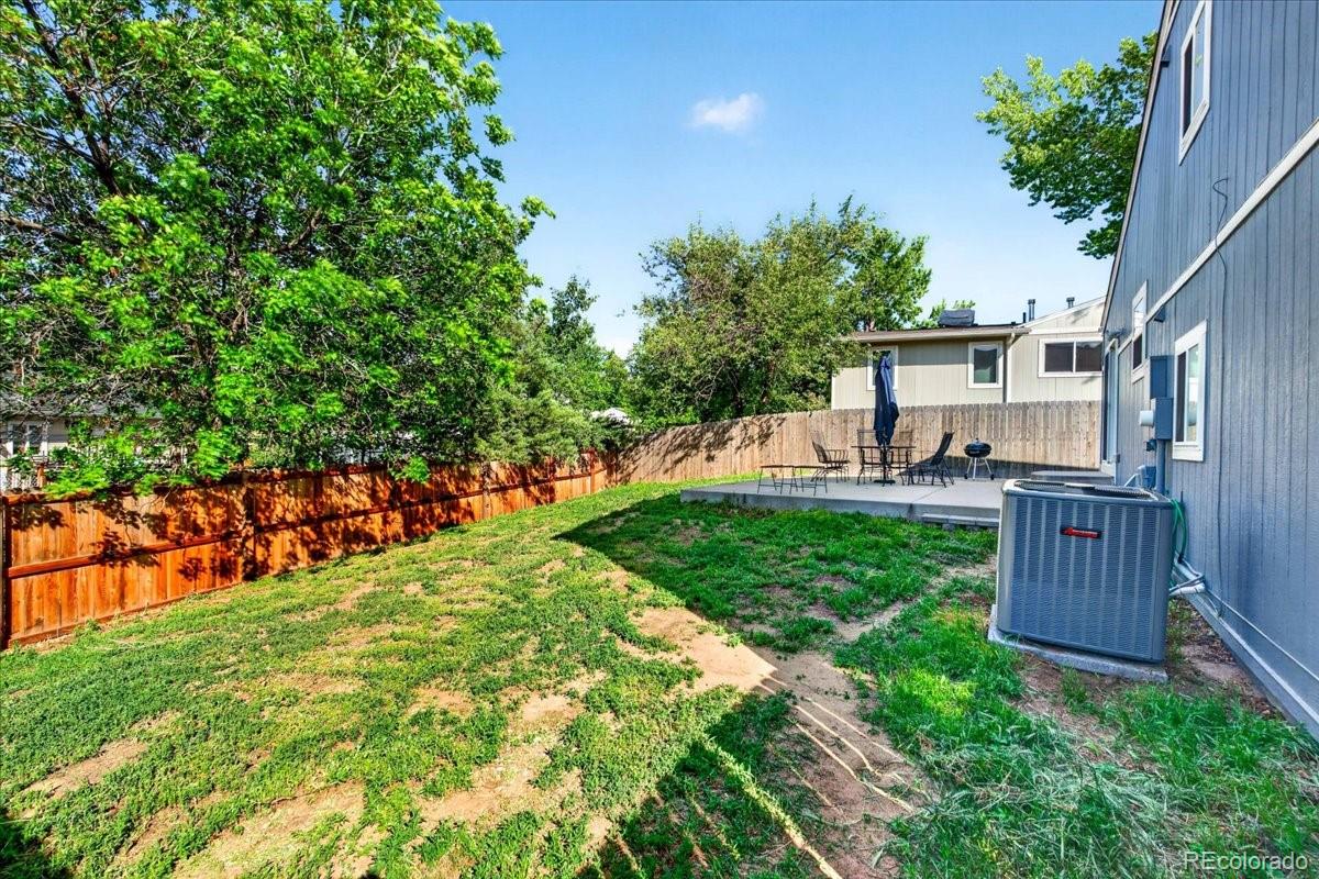 4366 S Dearborn Court