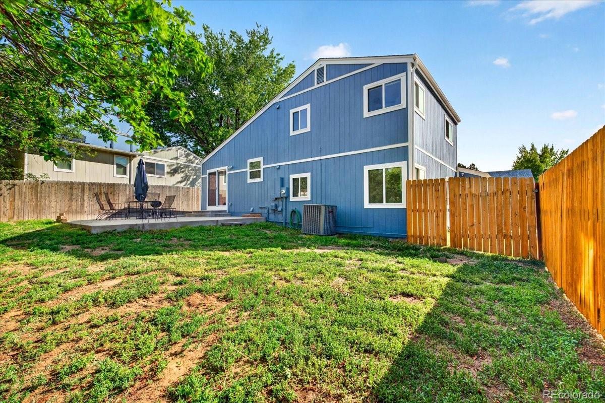 4366 S Dearborn Court