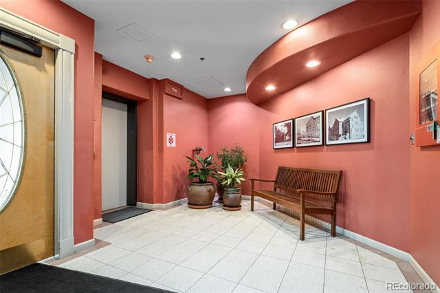 1140 Columbine Street Unit: 206