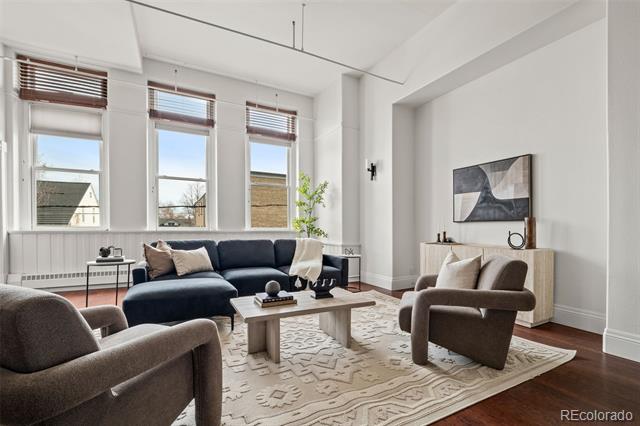1140 Columbine Street Unit: 206