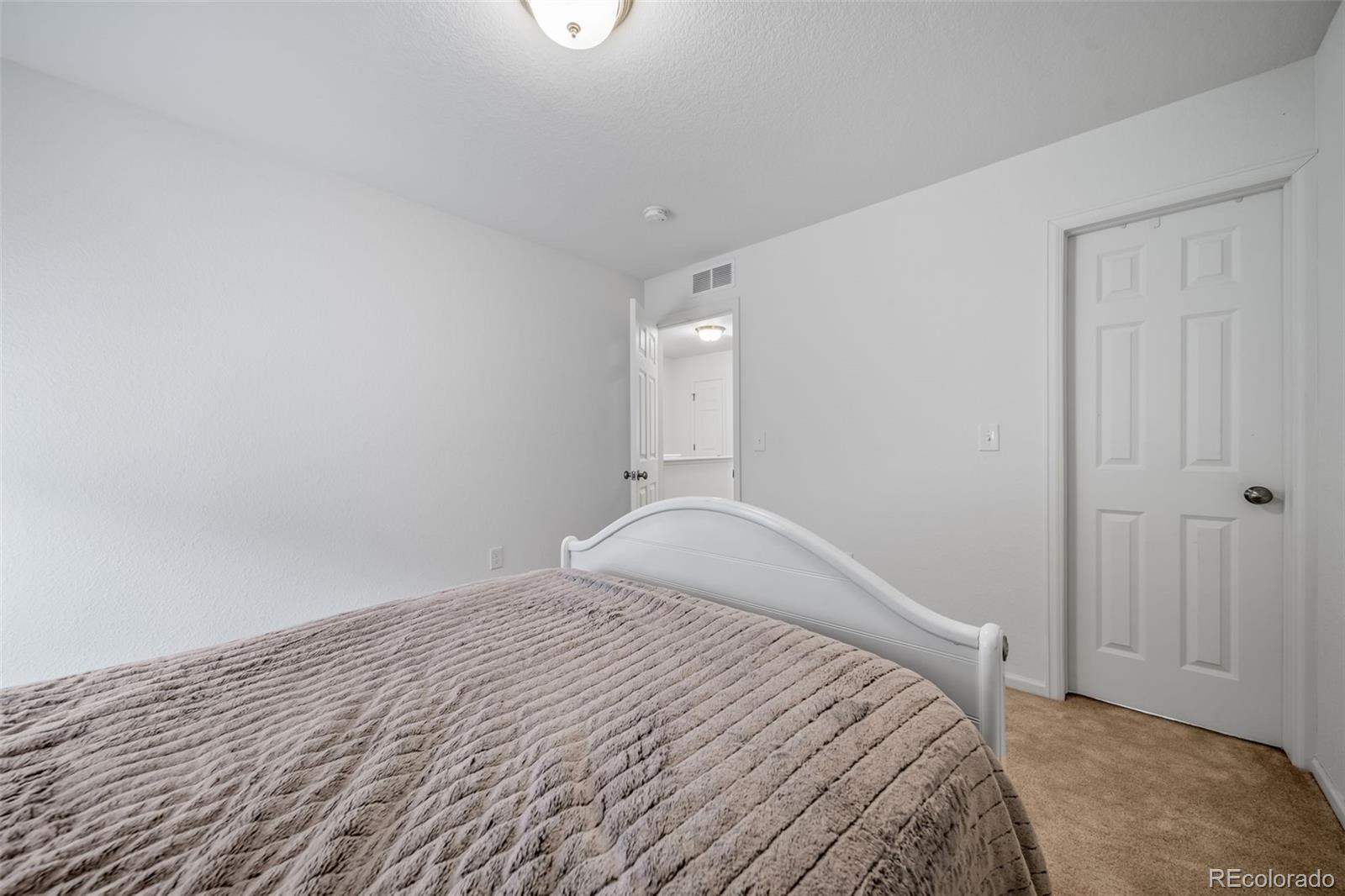 18039 E 108th Place