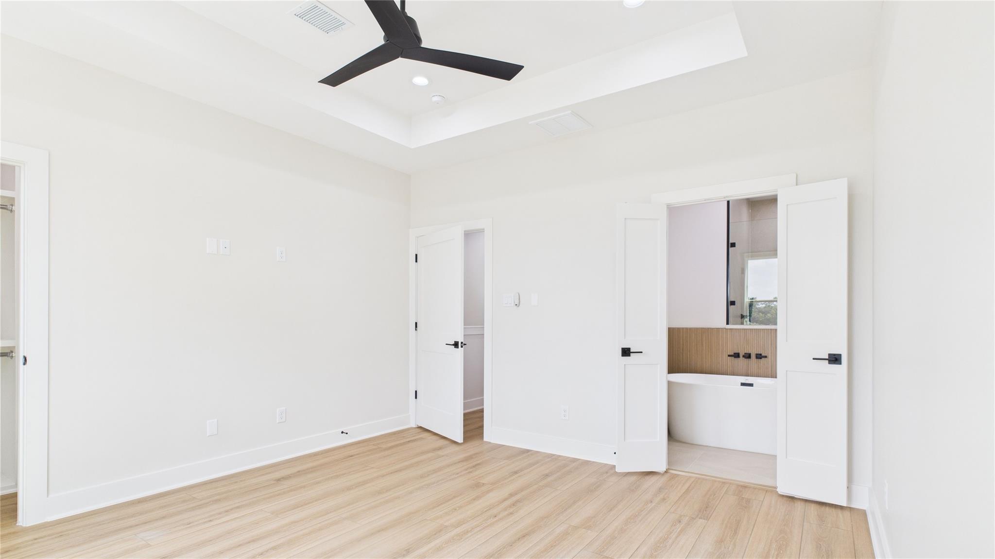 4506 Robertson