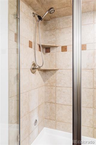 9257 Shadowglen Court