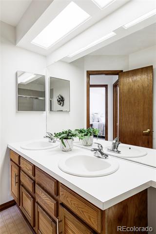 9257 Shadowglen Court