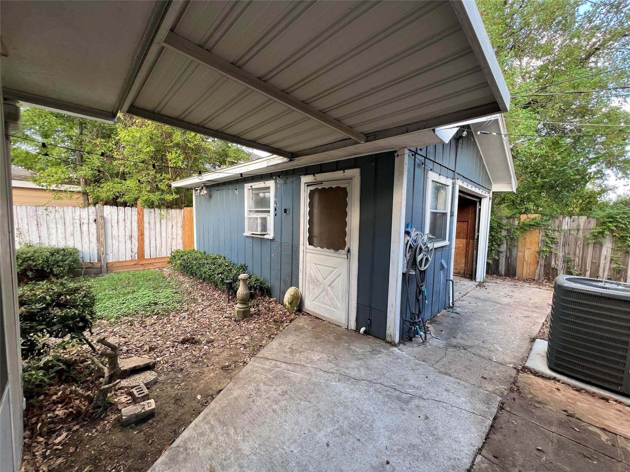 3409 Bacon Street
