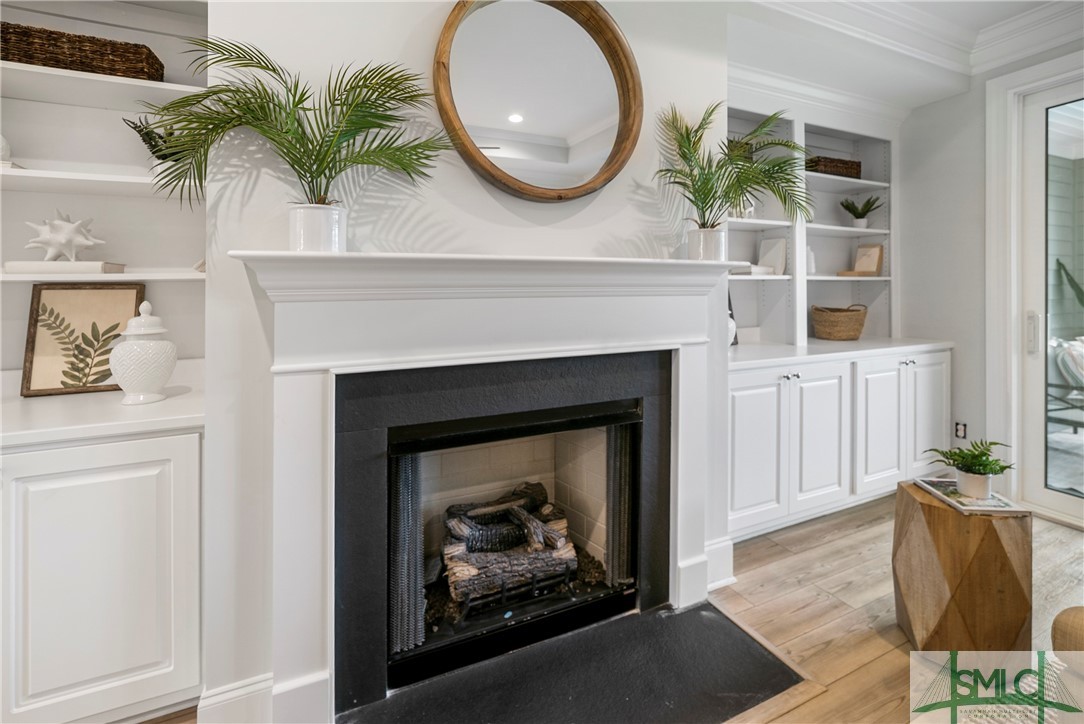 641 Blue Moon Crossing