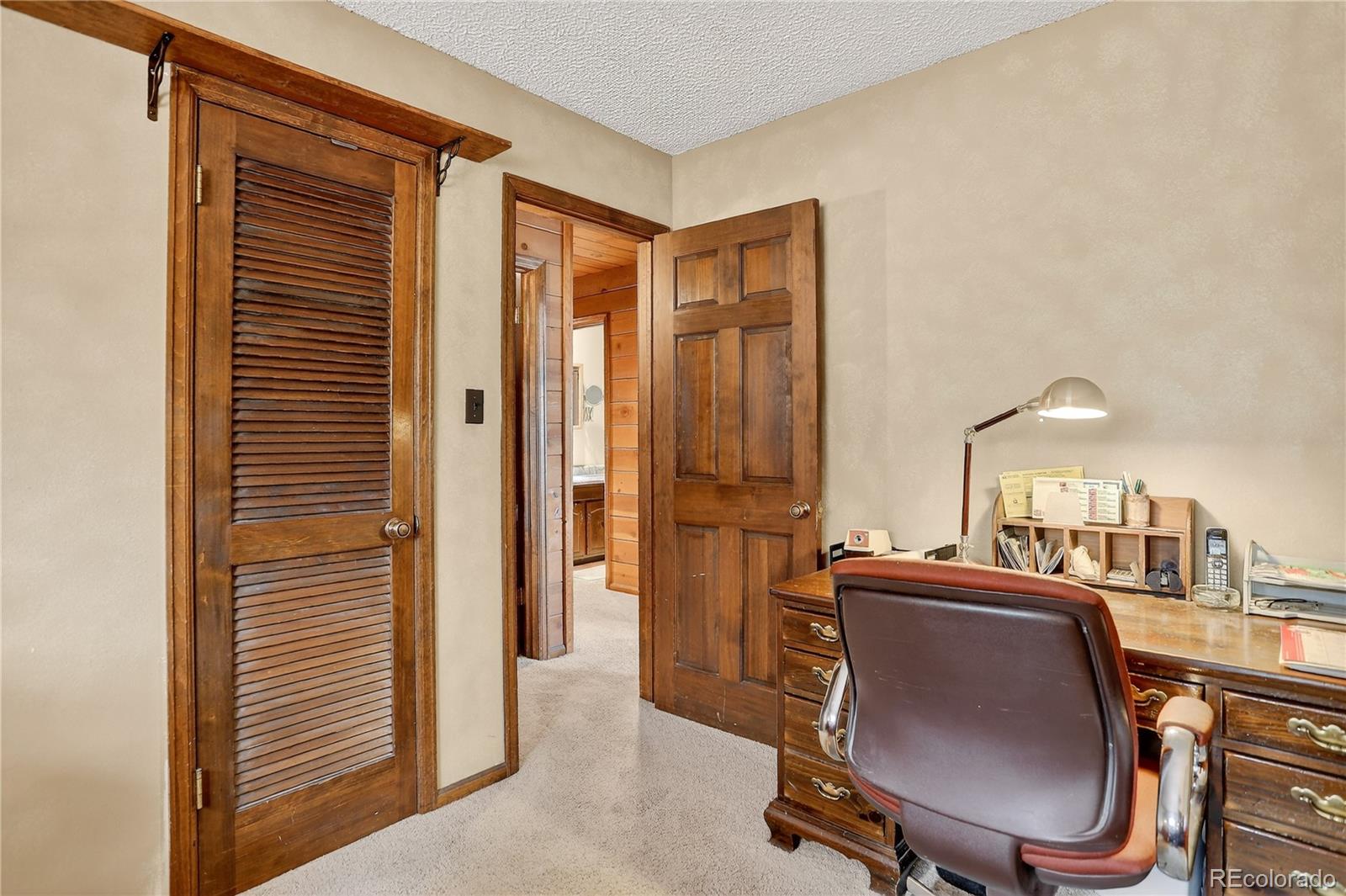 7033 Silverhorn Drive