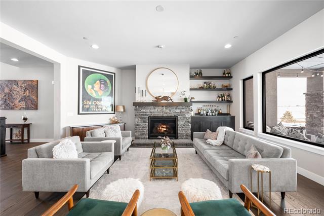 12927 Woodridge Drive