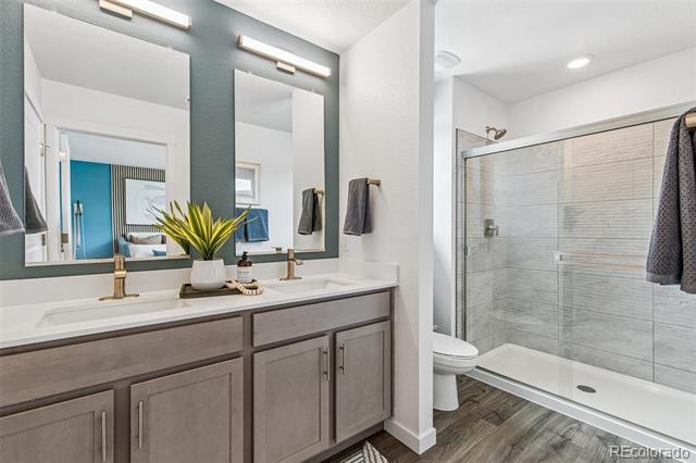 1391 S Clinton Street Unit: B