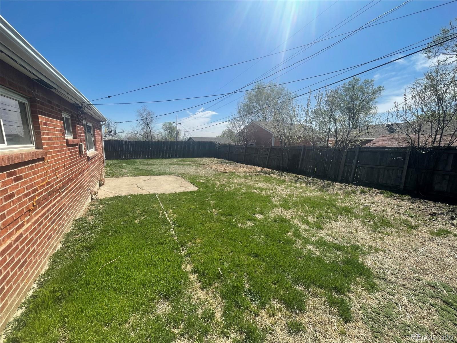 1240 E 95th Avenue