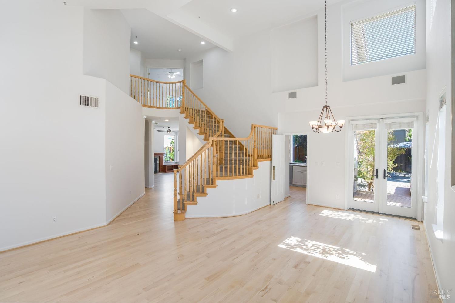4210 Kingsford Drive