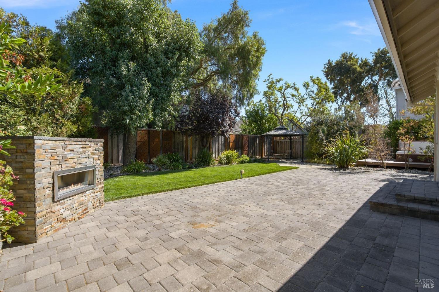 4210 Kingsford Drive