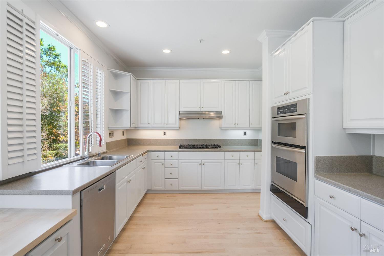 4210 Kingsford Drive