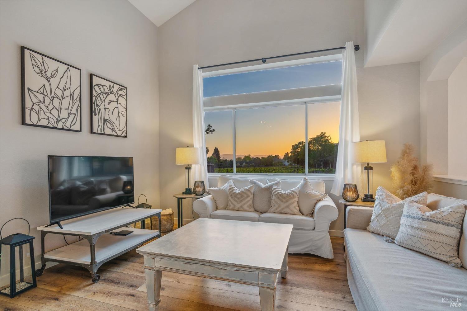 1125 El Macero Way