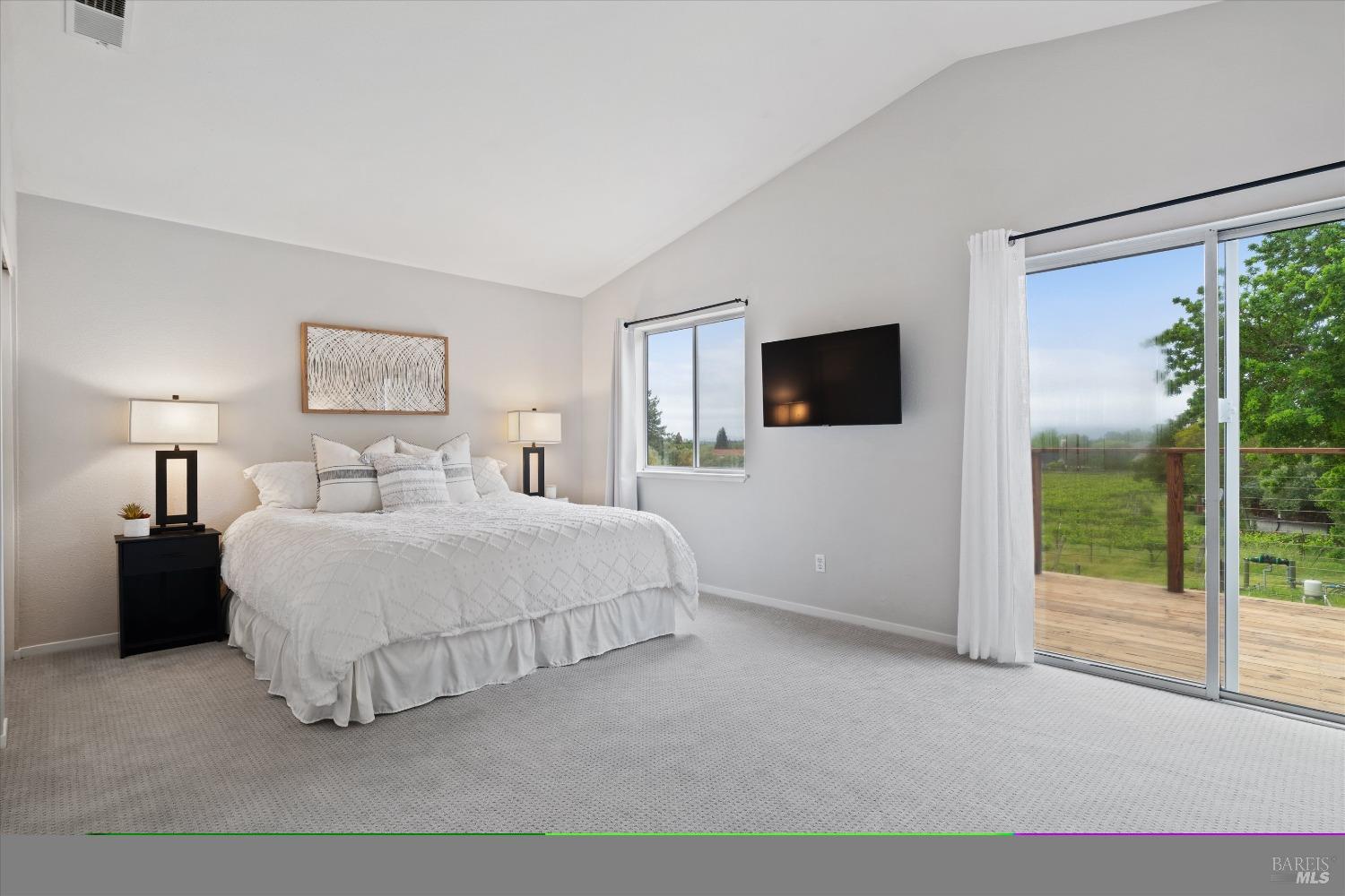 1125 El Macero Way