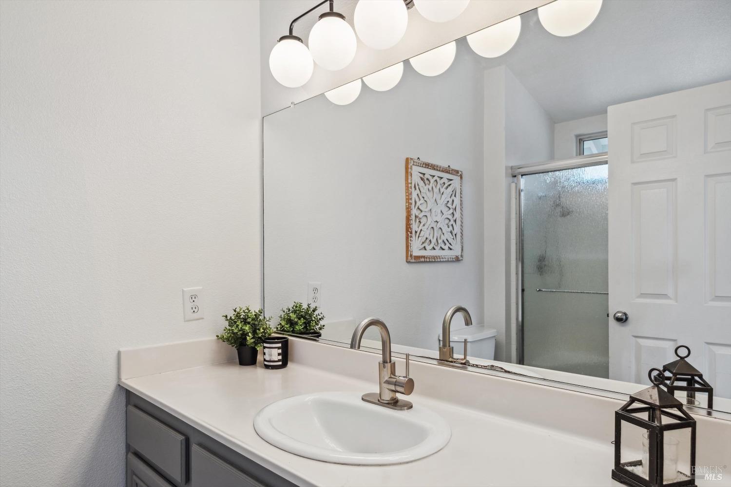 1125 El Macero Way