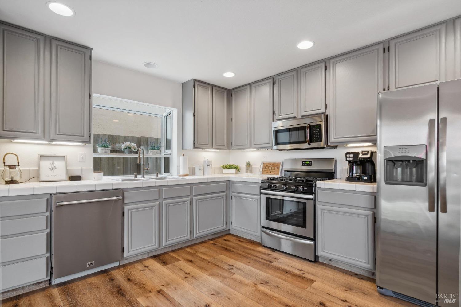 1125 El Macero Way