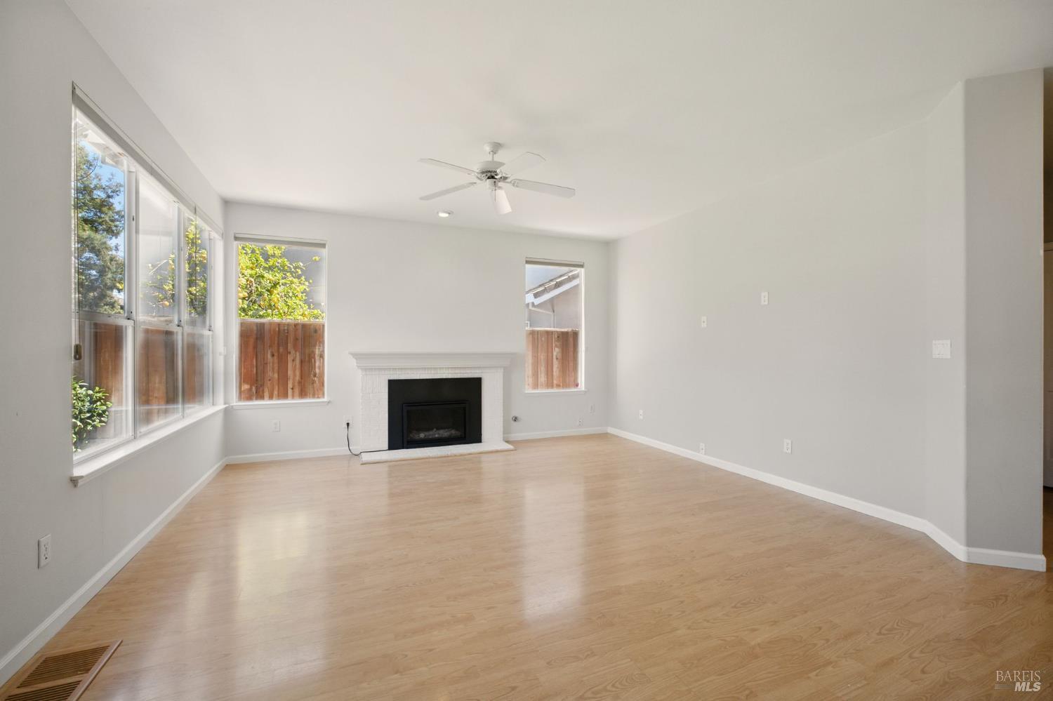 4234 Kingsford Drive