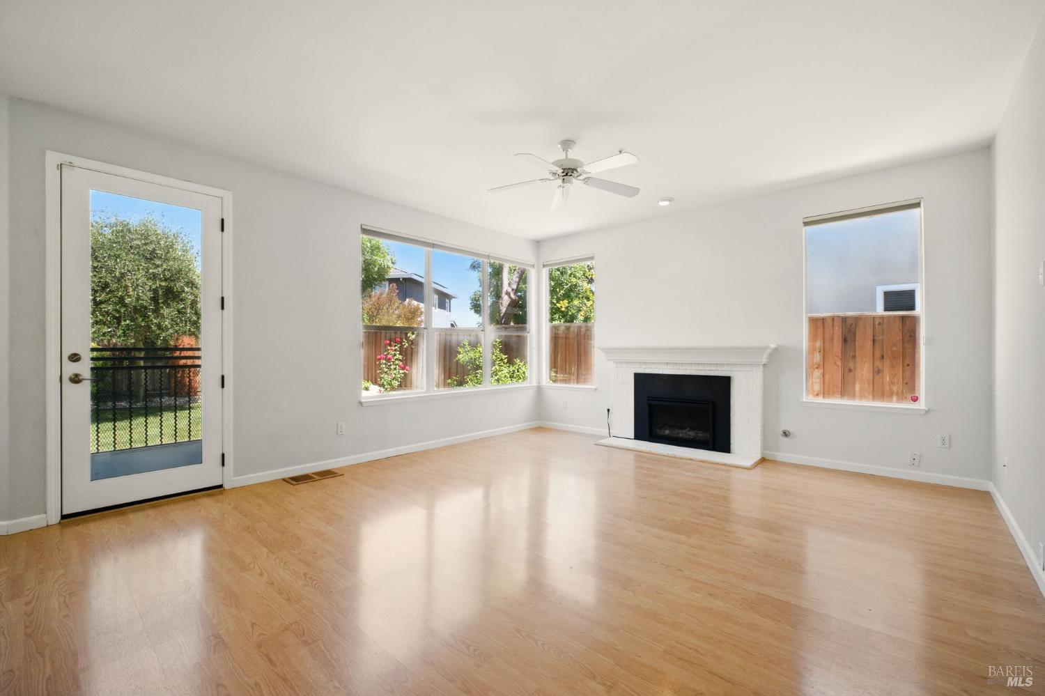 4234 Kingsford Drive