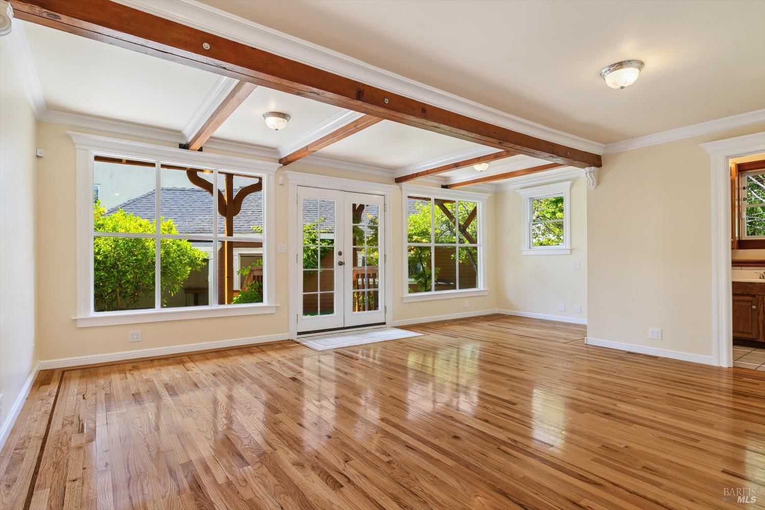 54 Mountain View Avenue