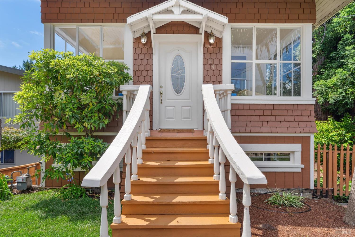 54 Mountain View Avenue