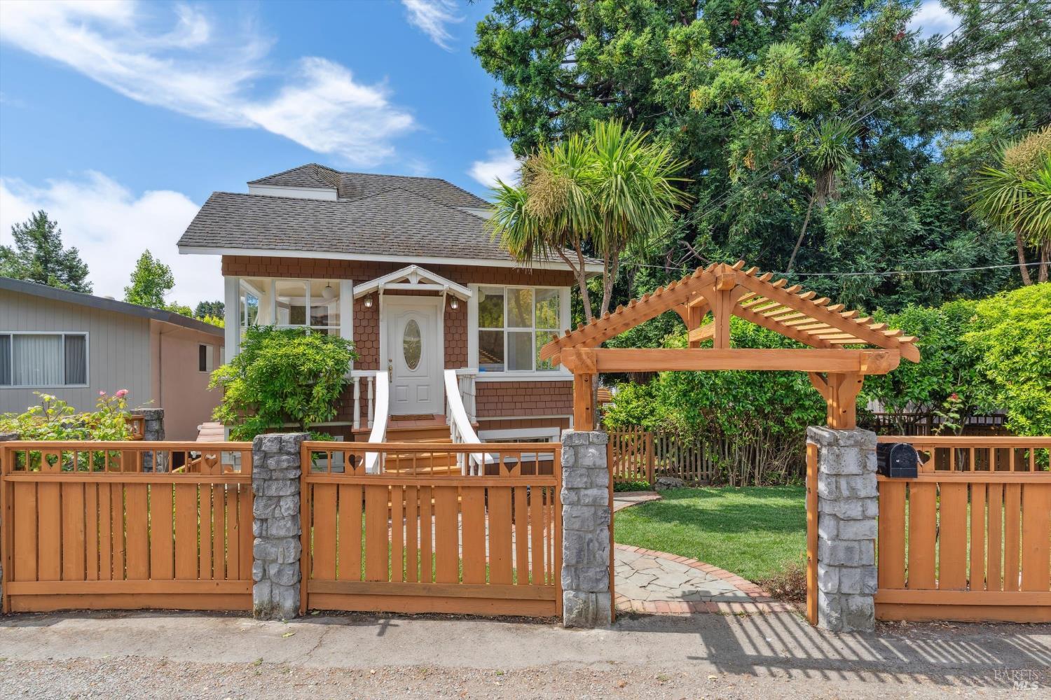 54 Mountain View Avenue