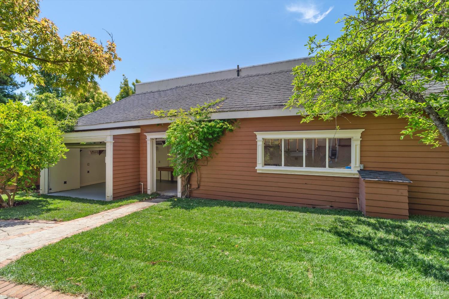 54 Mountain View Avenue