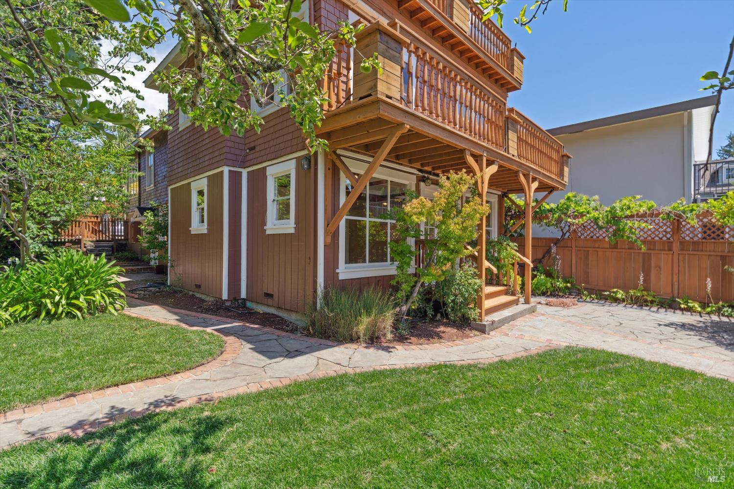 54 Mountain View Avenue