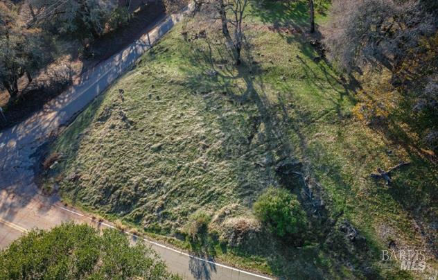10 Ridgecrest Drive