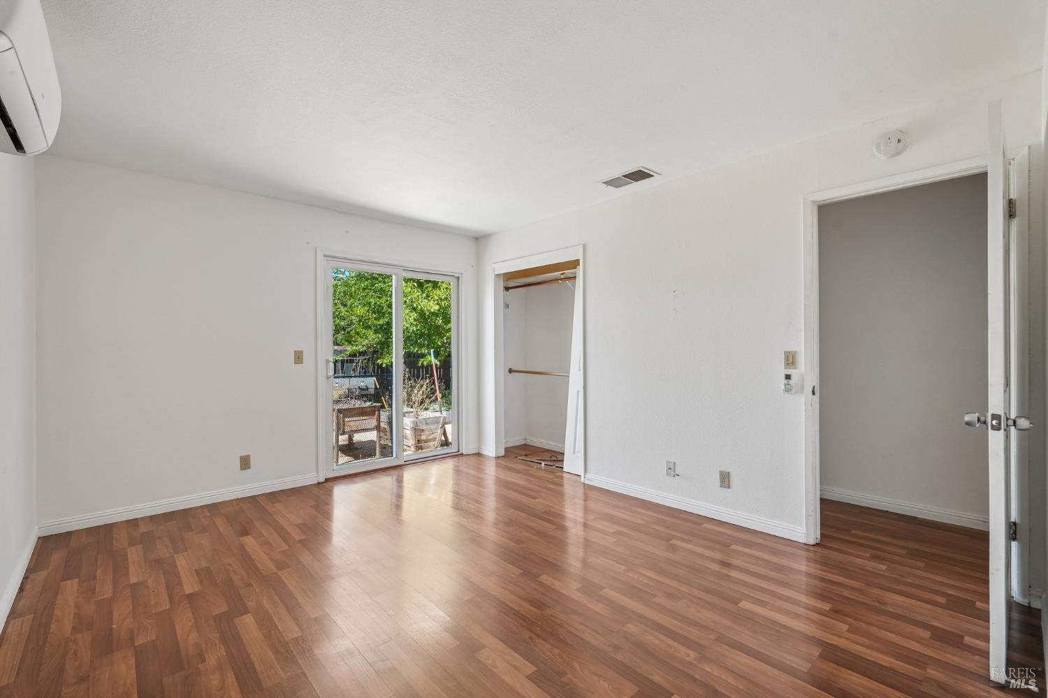 148 Columbia Drive