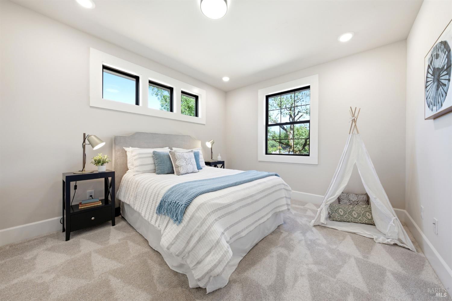 4008 Split Rail Court