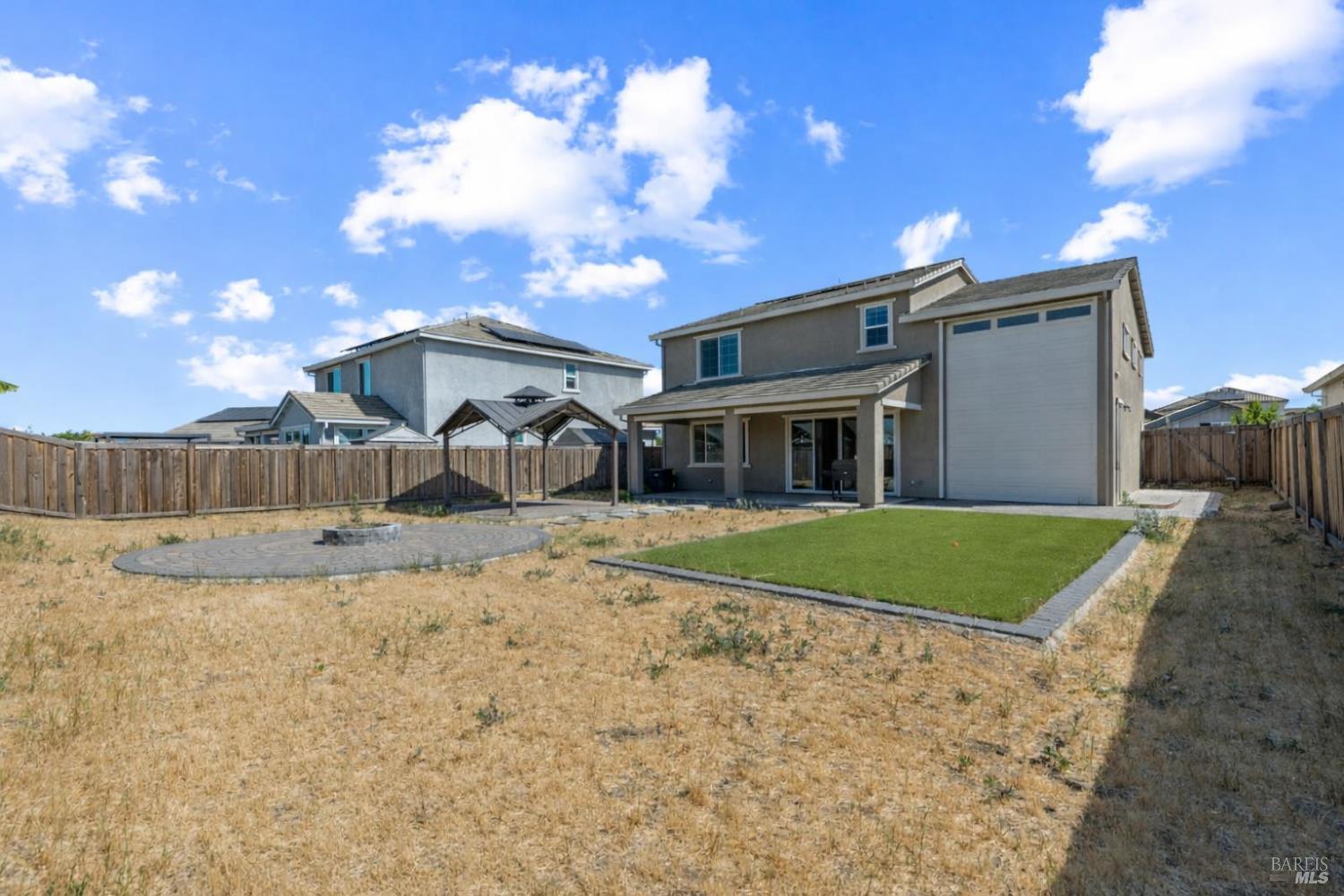 1535 Eisenhower Court