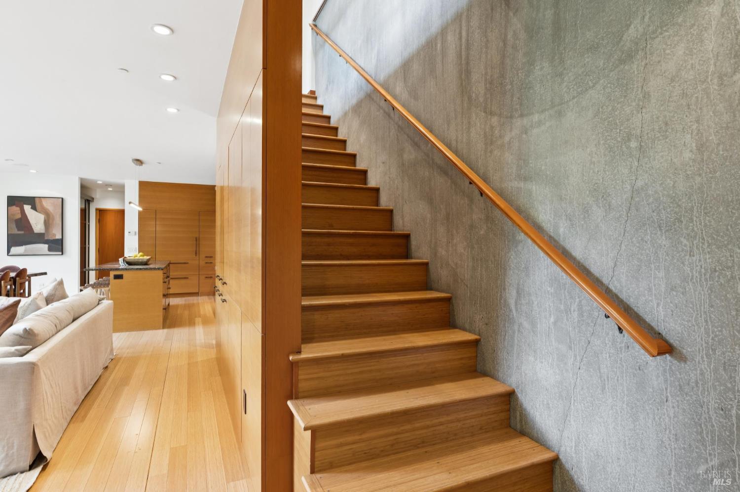 24 Blithedale Terrace