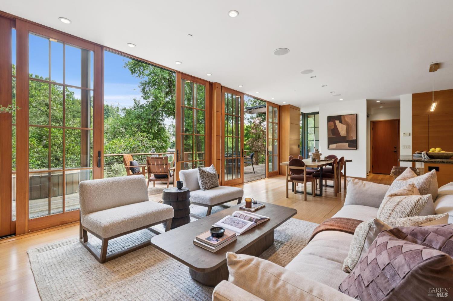 24 Blithedale Terrace