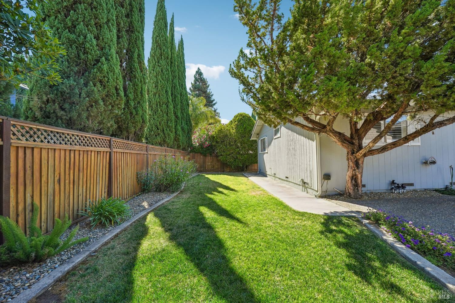 2643 Barbour Drive