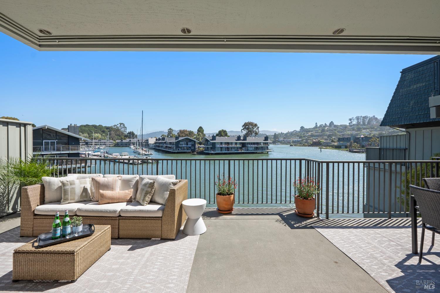 6 Greenwood Cove Drive # C