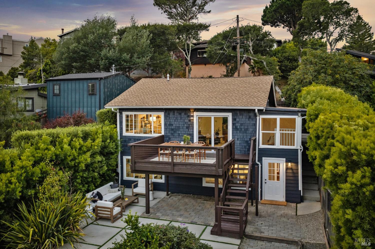 305 Seymour Lane
