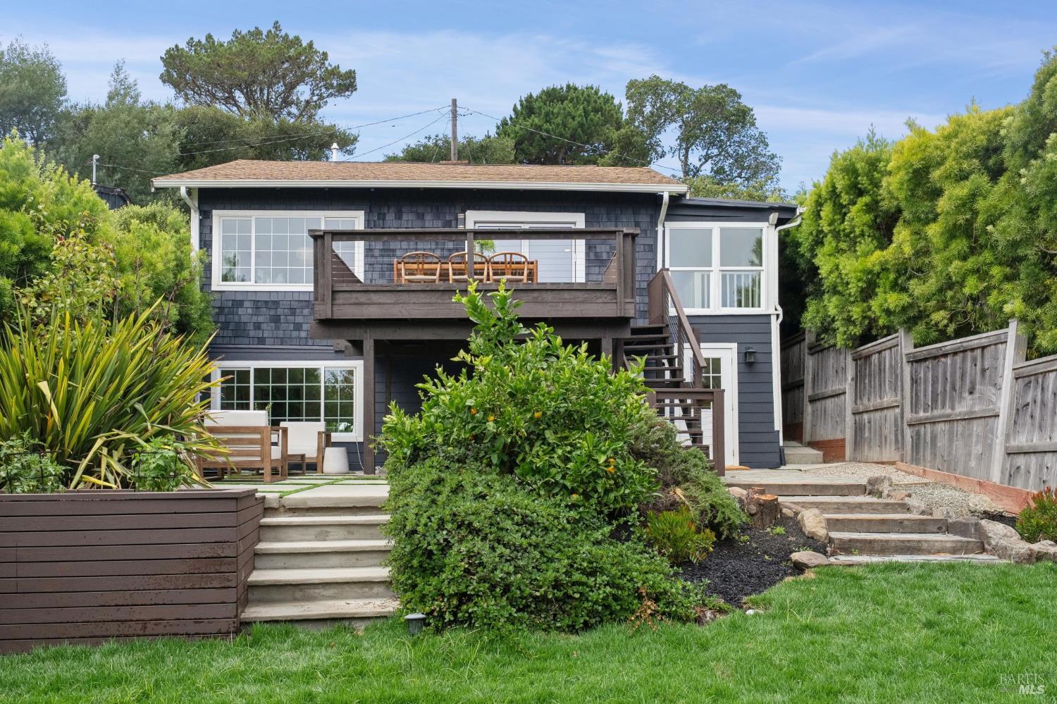305 Seymour Lane