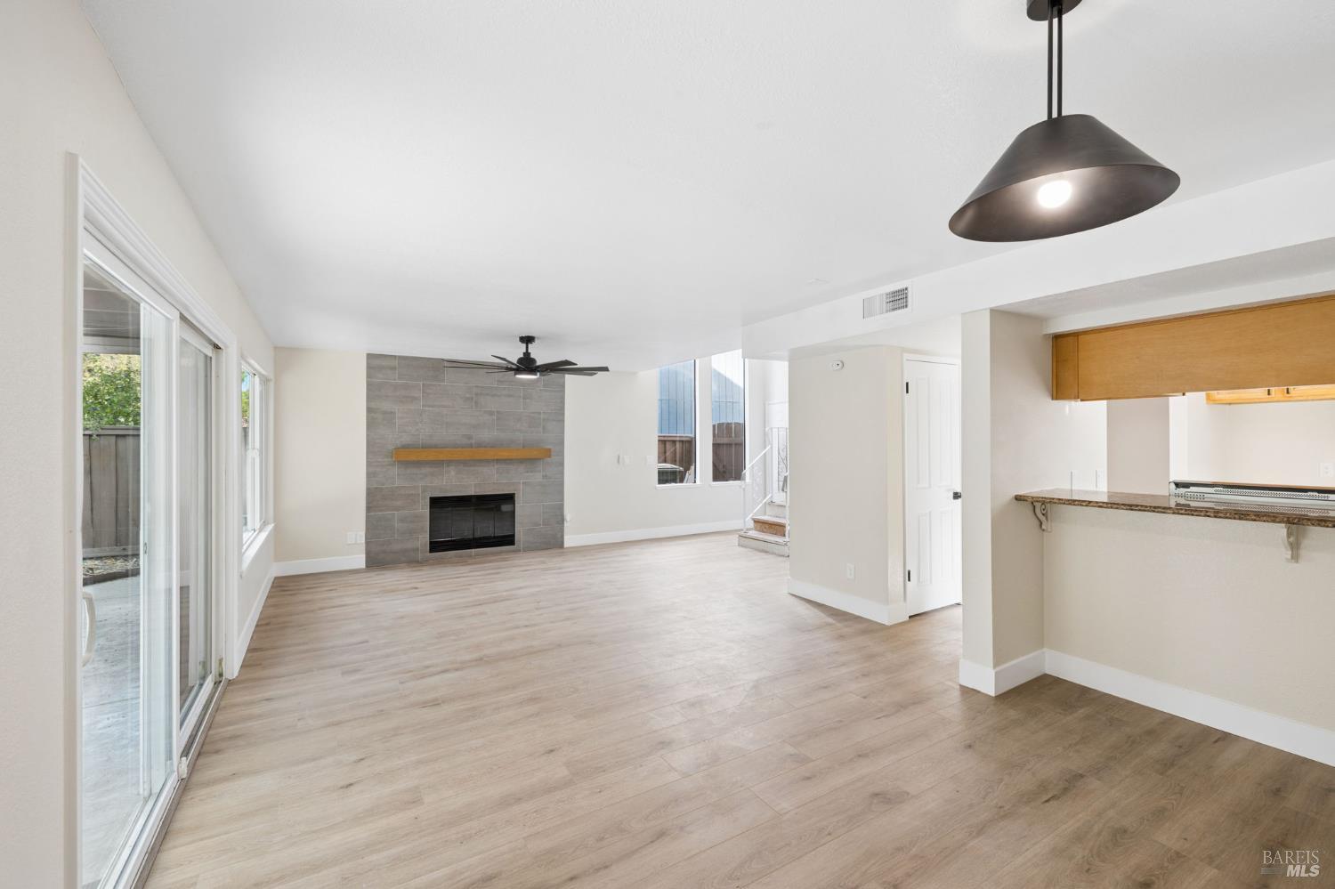 127 Dream Street