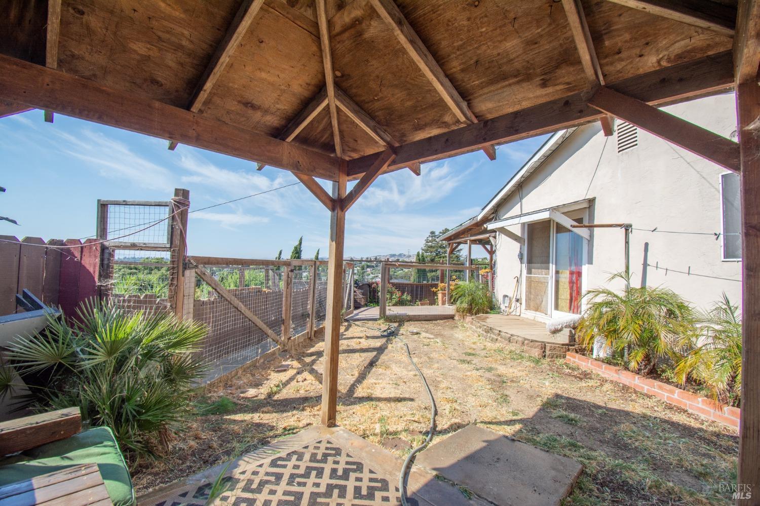 343 Ladera Drive