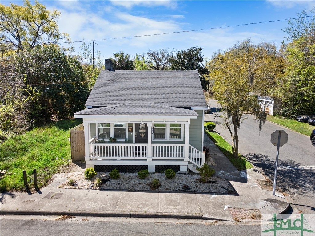 1201 E Waldburg Street